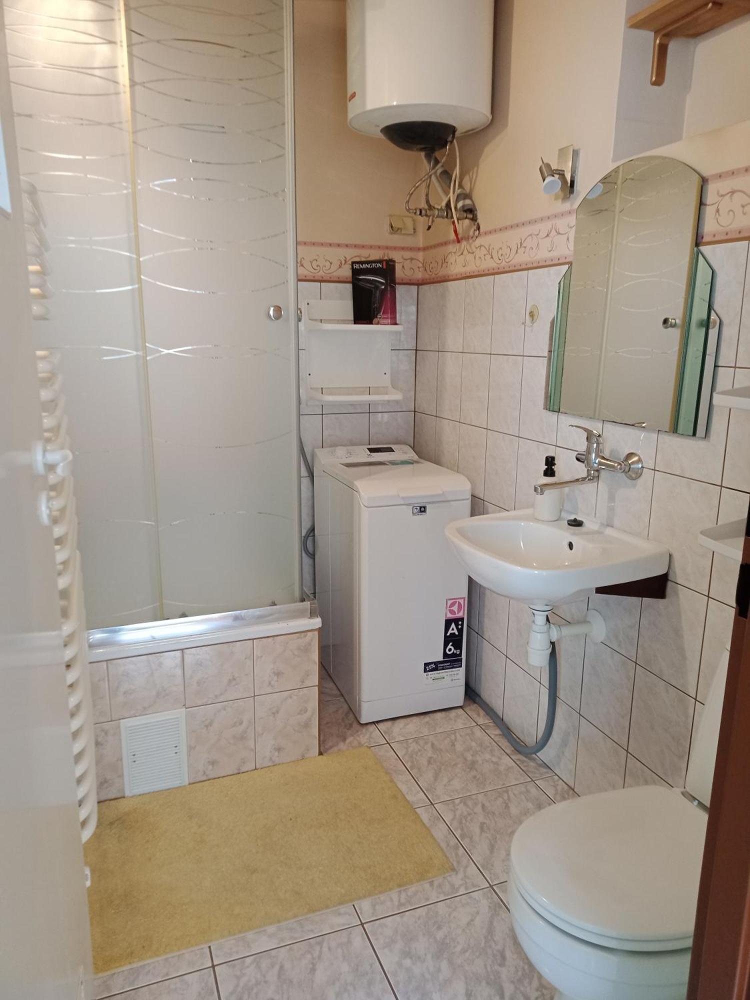 Apartament Kolo Dworcu Przemyśl Kültér fotó
